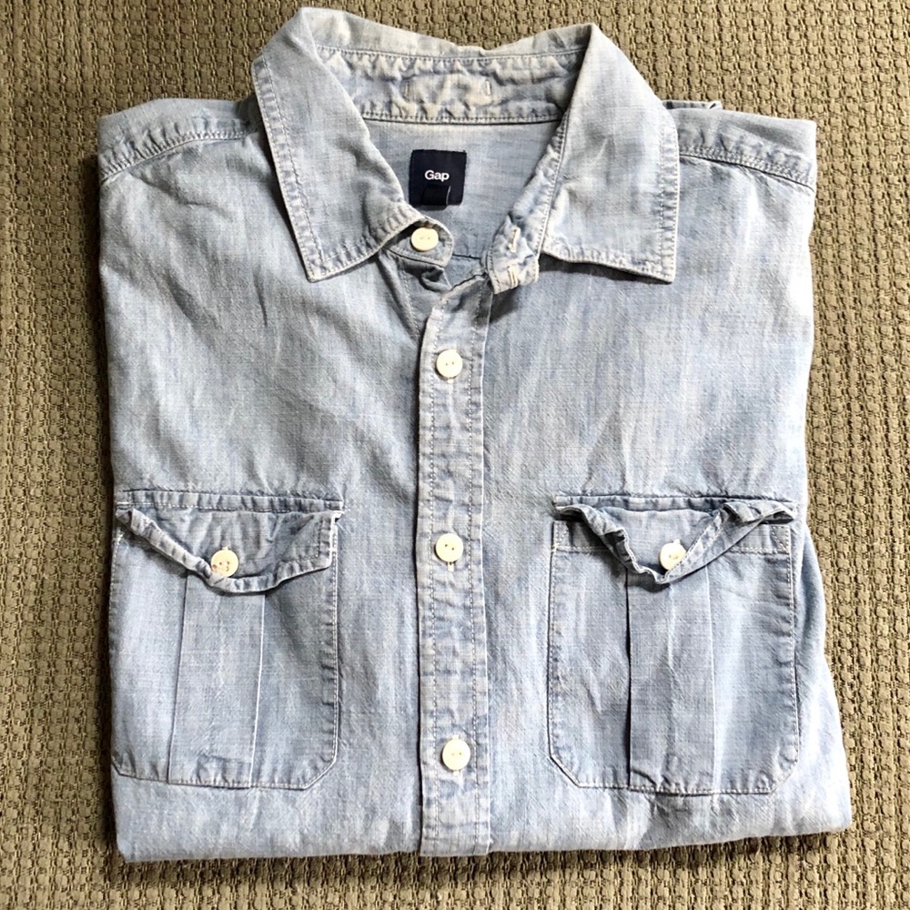 Vintage Gap button down shirt